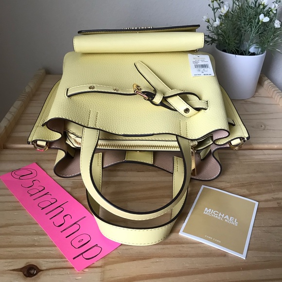 🌼Michael Kors Set - Picture 4 of 16